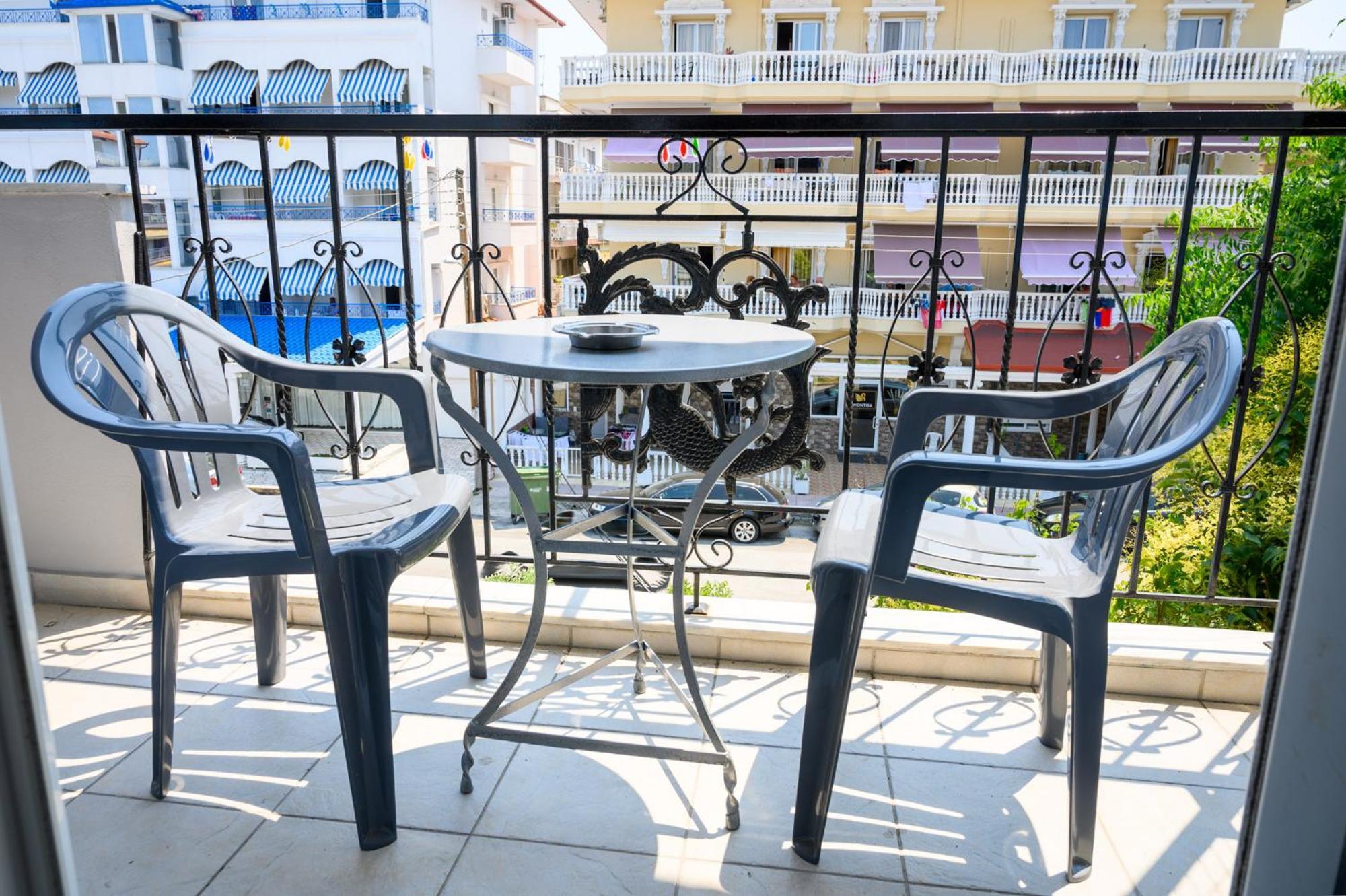 Sunrise2 Aparthotel Paralia Katerinis Bagian luar foto