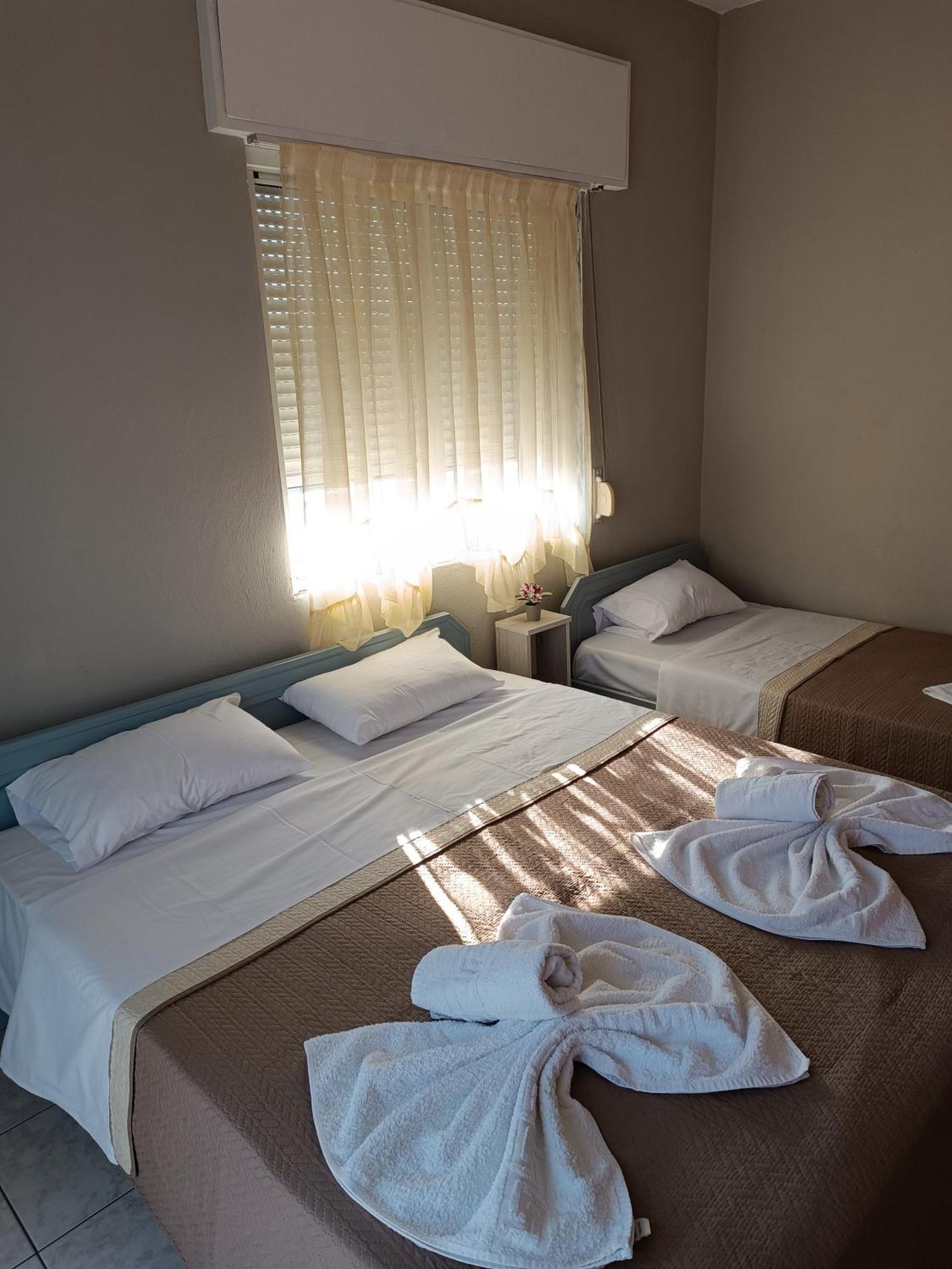Sunrise2 Aparthotel Paralia Katerinis Bagian luar foto